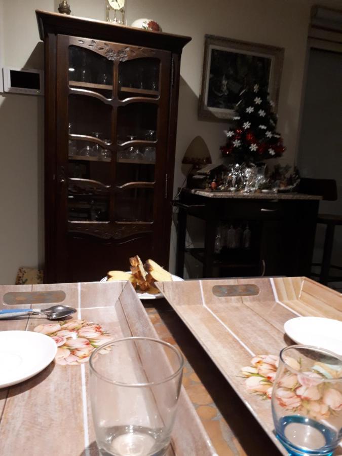 Les Ecureuils Bourguignons Apartment มงต์ชาแน็ง ภายนอก รูปภาพ