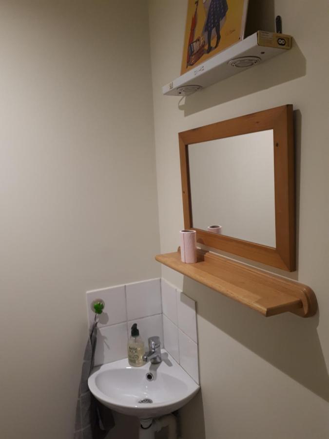 Les Ecureuils Bourguignons Apartment มงต์ชาแน็ง ภายนอก รูปภาพ